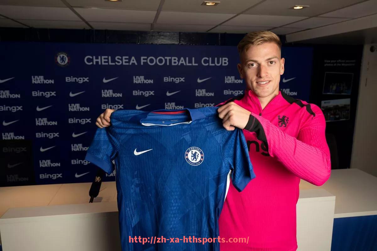 华体会hth登录入口-篮球比赛中区域联防战术的创新运用及效果评估